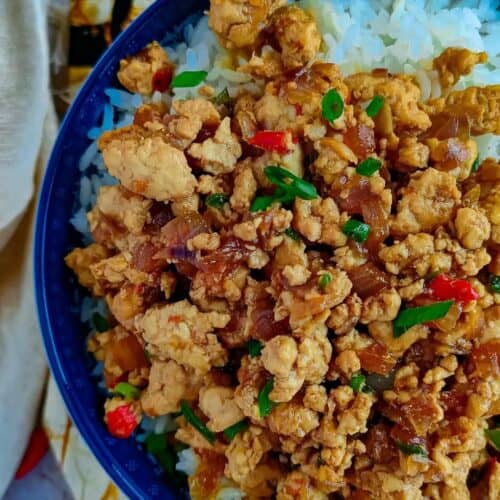 Chicken stir fry with rice and spices